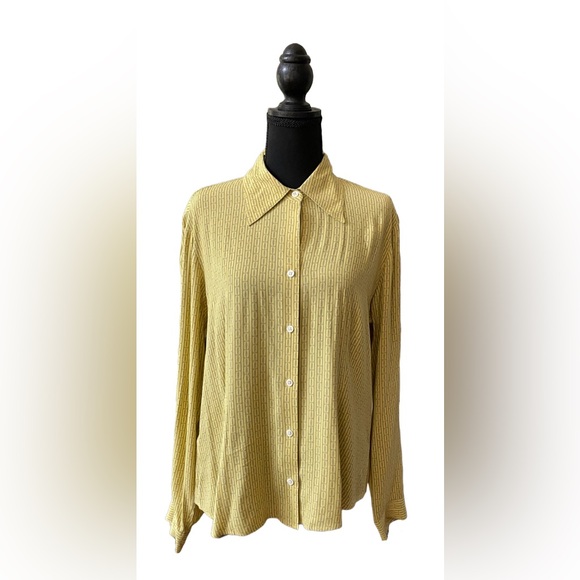 L.L. Bean Tops - L. L. Bean: Yellow and Gray 100% Rayon Pattern Button Down Shirt